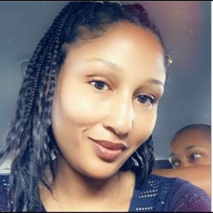Meet your Posher, Rachelle